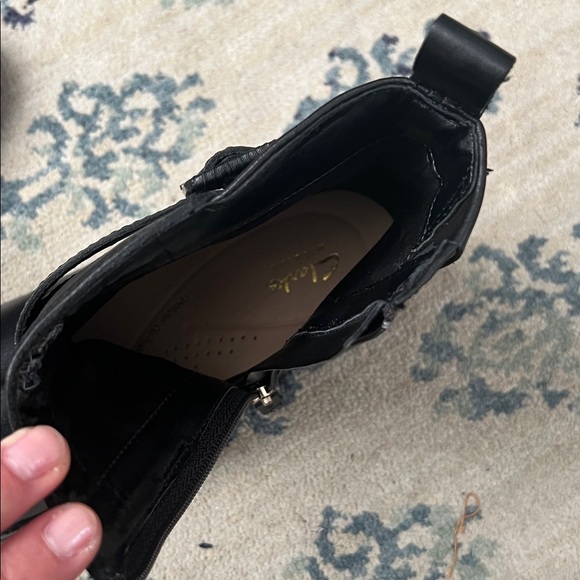 Clarks Renewal Black Leather Ankle Boots with Buckle size 10, NWOT, no box - Picture 7 of 7